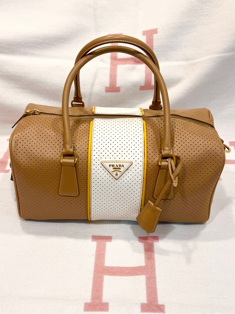 PRADA⭐️Vitello Daino Tan and White Perforated Leather Bowler Bag! Prada Hobo!⭐️